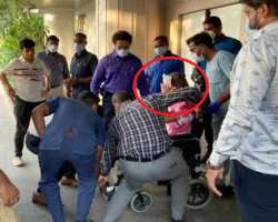 Arora met an accident in early 2022 in which three cars collided on Mumbai-Pune Expressway. At the time she was returning home from an event. She also